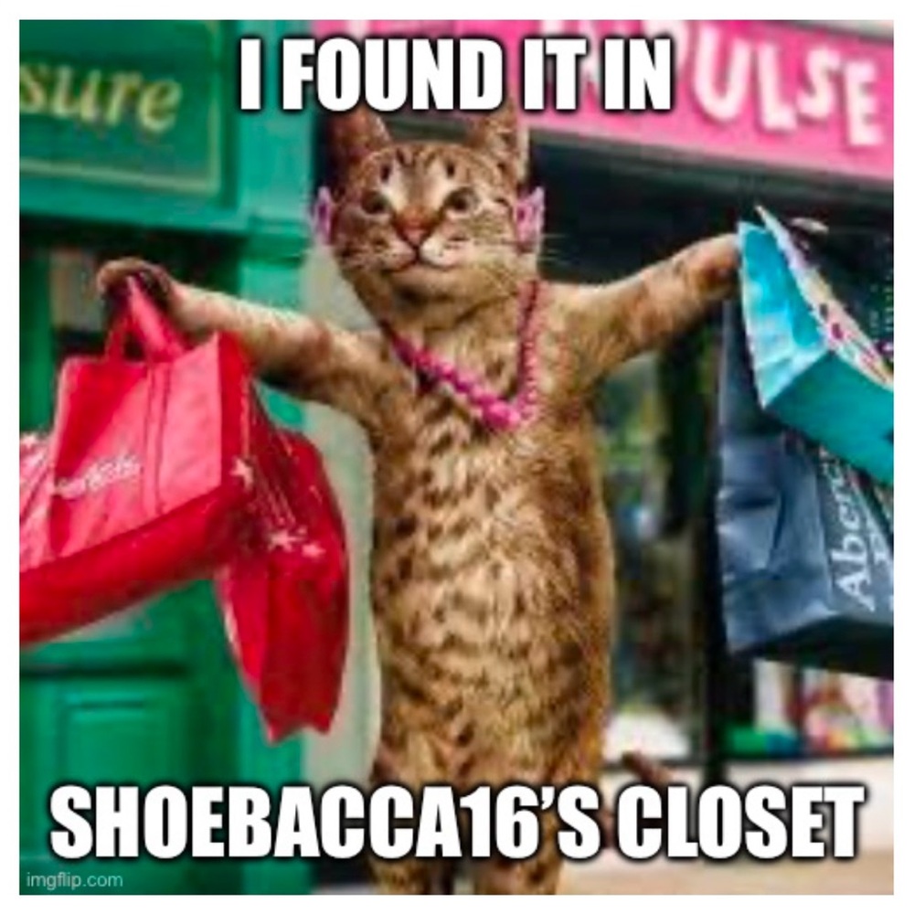 Follow & Share Game! 🛒 🛍️ - Picture 3 of 16